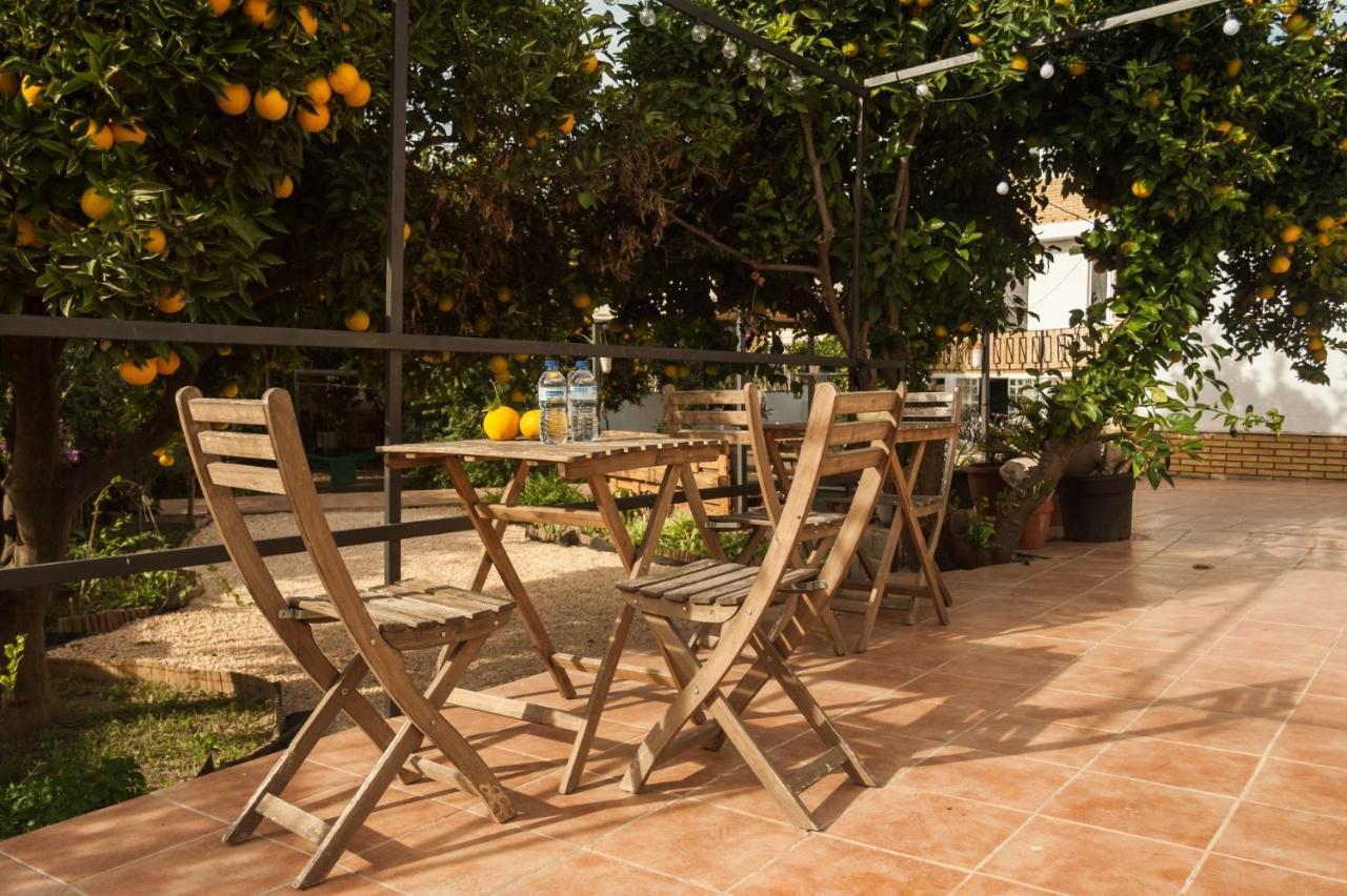 Hostal Orange Vibes Paterna Exterior photo